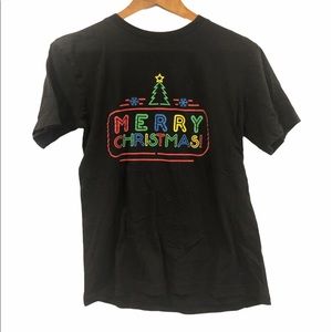 ‘Merry Christmas' Neon Sign Graphic T-shirt Size M